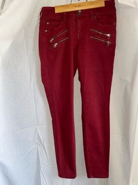 TORRID SUPER STRETCHY JEGGINGS